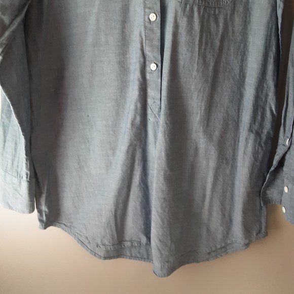 J. Crew Women's Blue Chambray Long Button Down Collared Shirt Size Small - Picture 4 of 14